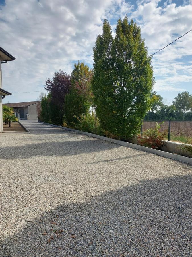 Il Giglio B&B Asola エクステリア 写真